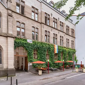 tagungs-und-gastehaus-st-georg.topcolognehotels.com/