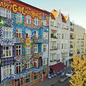  Хостел Happy Go Lucky + Германия