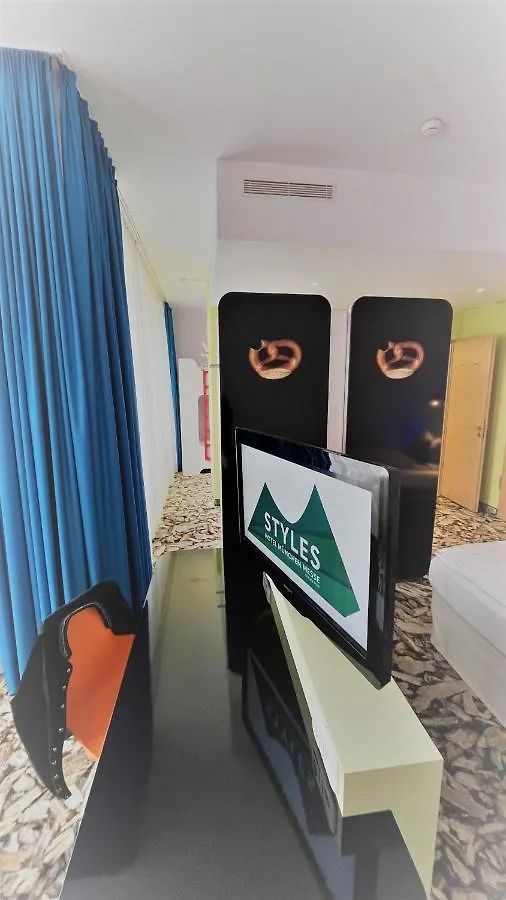 Styles Hotel Muenchen Messe 3*, Munich Germany
